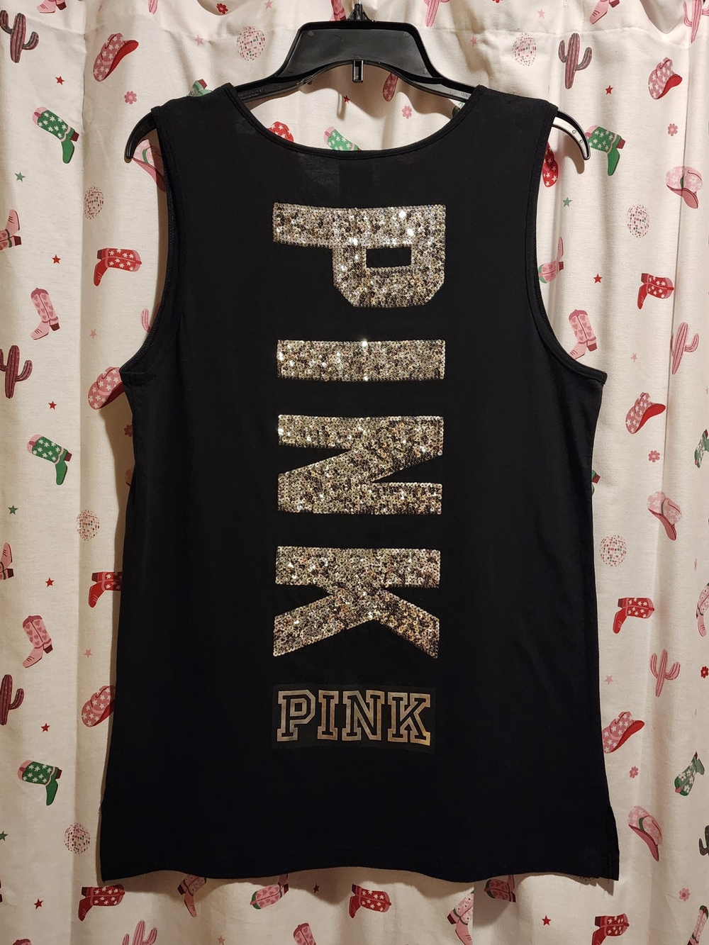 SZ MED VS PINK BLING TANK TOP.